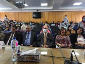 الصالون الثقافي لجامعة الإسكندرية: حرب أكتوبر نجحت في مفاجأة العالم وجرت بها بطولات لا نفصح عنها