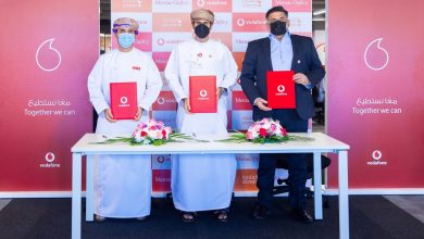 "فودافون" تدعم قطاع الاتصالات التسويقية في سلطنة عُمان بعقدها شراكة مع "أوجلفي" و"العلامة"
