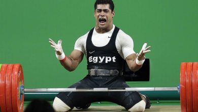 لاعب الأثقال المصري محمد إيهاب. (AP)