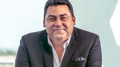 المهندس عادل حامد، العضو المنتدب والرئيس التنفيذي لشركة المصرية للاتصالات