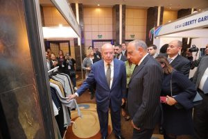 وزير قطاع الأعمال العام يفتتح معرض Destination Africa2022 في نسخته السادسة