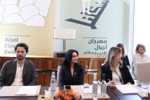 النجمان التركيان الشهيران إسراء بيلجيتش وبيركان سوكولو