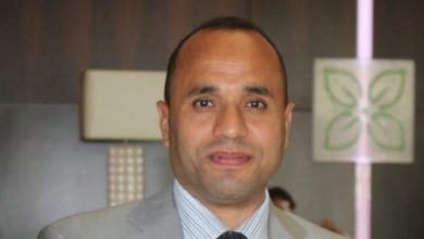الكاتب الصحفي صابر رمضان
