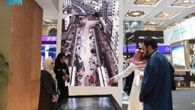 وزارة الحج تستعرض مشروعات البنى التحتية الذكية ونُظُم النقل لخدمة ضيوف الرحمن في مكة والمدينة