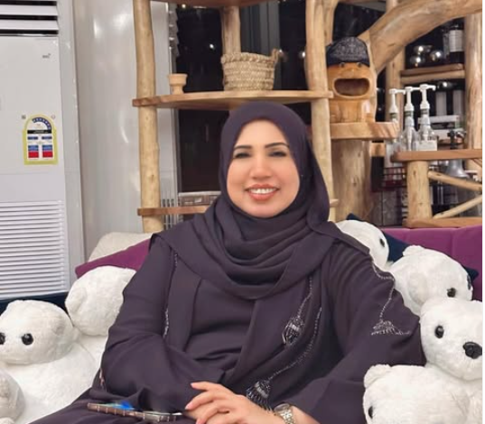 محفوظة بنت راشد المشيقرية- كاتبة عمانية