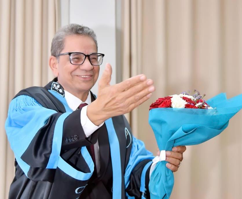 أنور عبد اللطيف مدير تحرير الأهرام