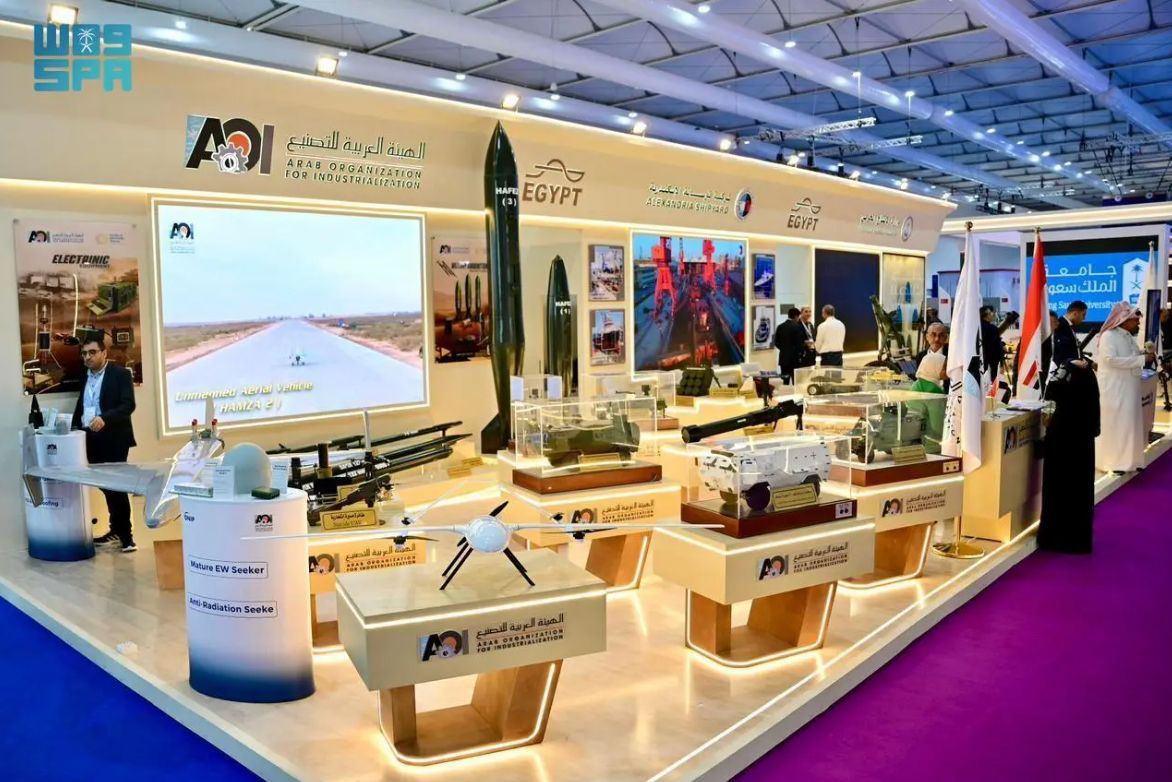 مصر تشارك في فعاليات معرض الدفاع العالمي 2026 المقام في مدينة الرياض
